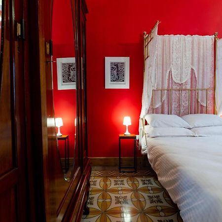 Hotel Monreal Boutique Townhouse - R024RM4 à Paola Extérieur photo