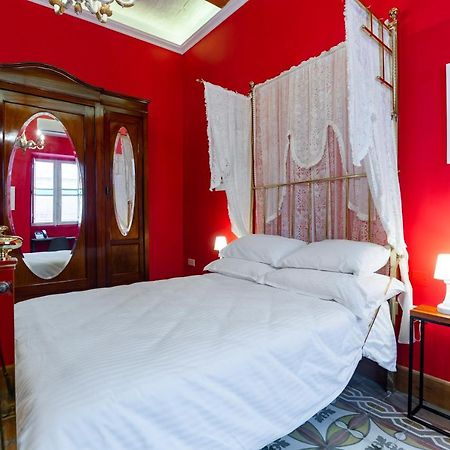 Hotel Monreal Boutique Townhouse - R024RM4 à Paola Extérieur photo