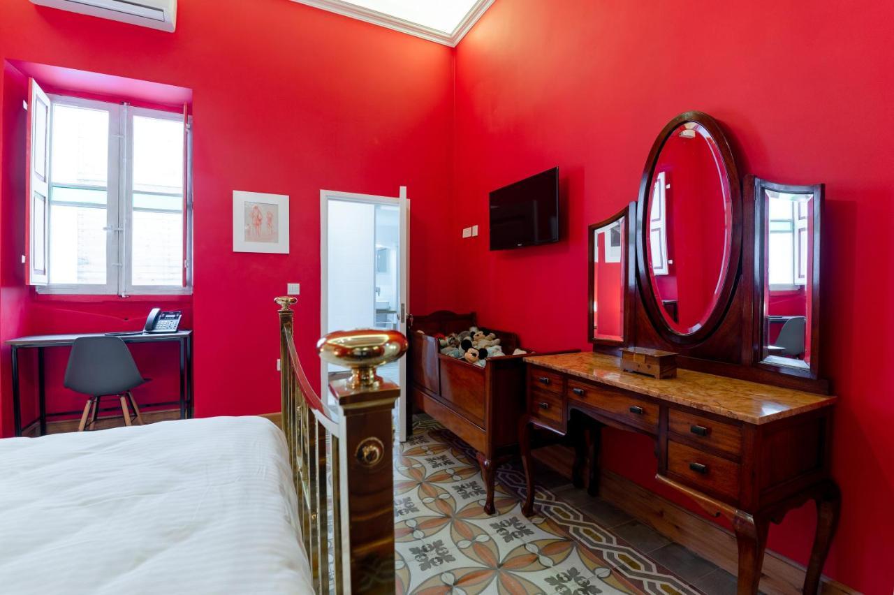 Hotel Monreal Boutique Townhouse - R024RM4 à Paola Extérieur photo