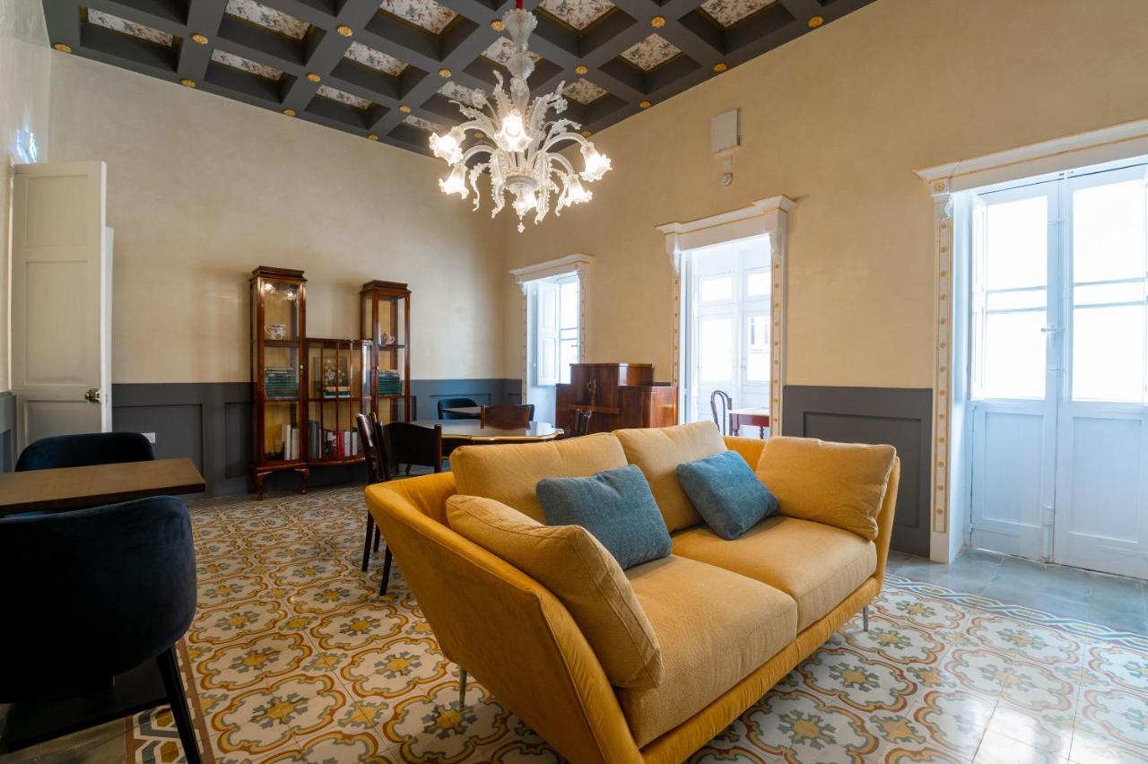 Hotel Monreal Boutique Townhouse - R024RM4 à Paola Extérieur photo